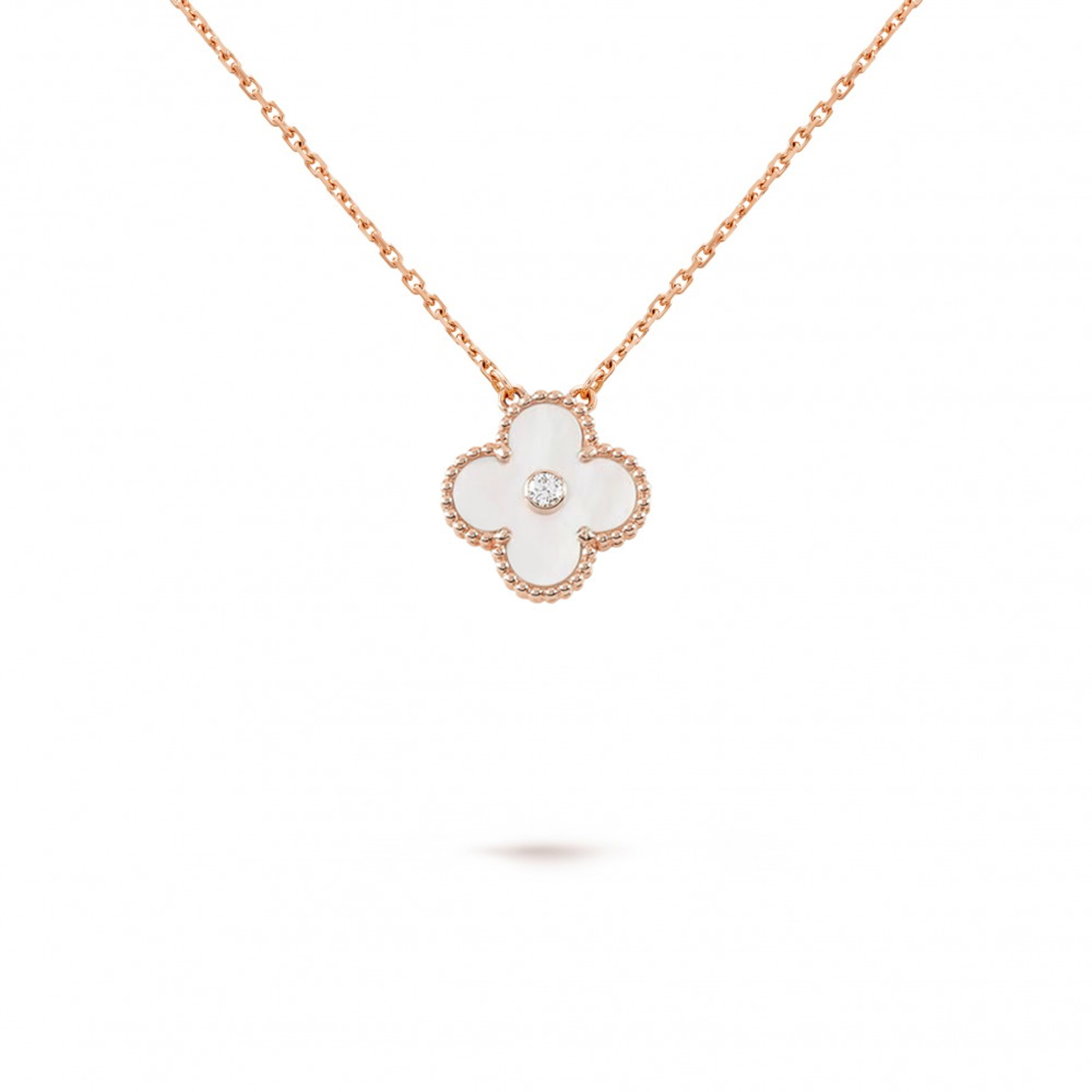 V*N CL*F arpels vintage alhambra pendant vcarp2r700